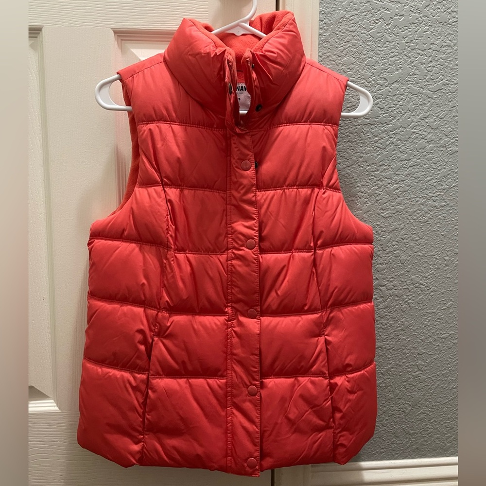 Old Navy Puffer Vest